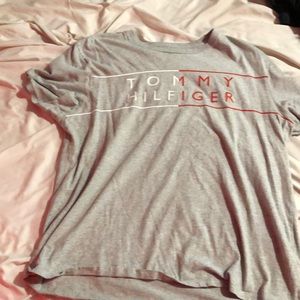 Tommy Hilfiger men’s large t shirt